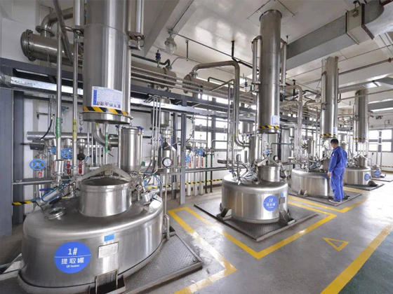 防爆插销：危险环境用电安全的 “第一道防线”